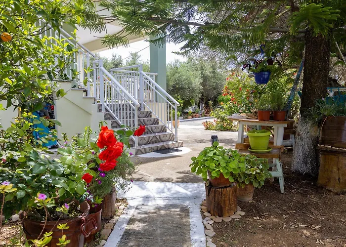 Sea & Olives House